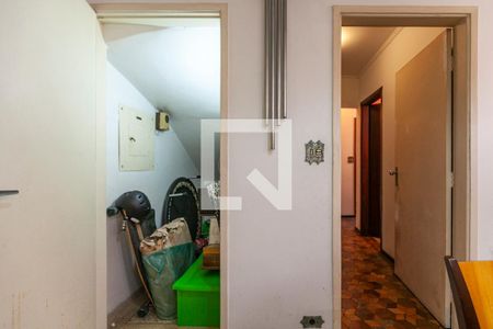 Casa à venda com 360m², 3 quartos e 4 vagasCozinha - Armários