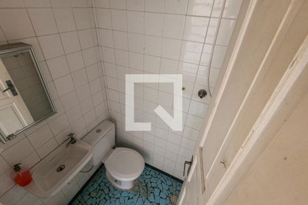 Casa à venda com 360m², 3 quartos e 4 vagasBanheiro de serviço