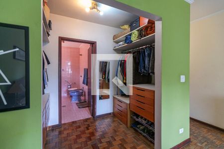 Casa à venda com 360m², 3 quartos e 4 vagasCloset do quarto 1