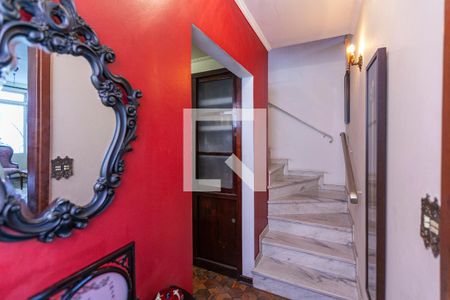 Escada piso superior de casa à venda com 3 quartos, 360m² em Alto da Lapa, São Paulo