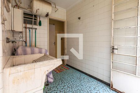 Casa à venda com 360m², 3 quartos e 4 vagasÁrea de Serviço