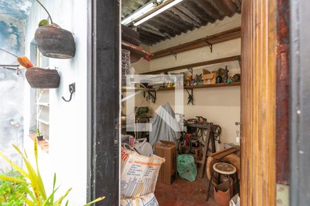 Casa à venda com 360m², 3 quartos e 4 vagasQuarto 2 quintal