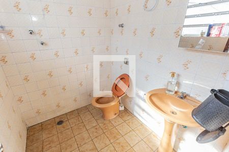 Casa à venda com 106m², 3 quartos e 3 vagasBanheiro