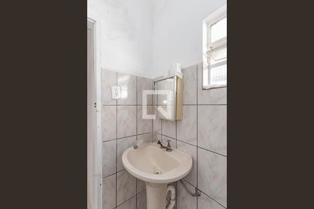 Casa à venda com 106m², 3 quartos e 3 vagasBanheiro