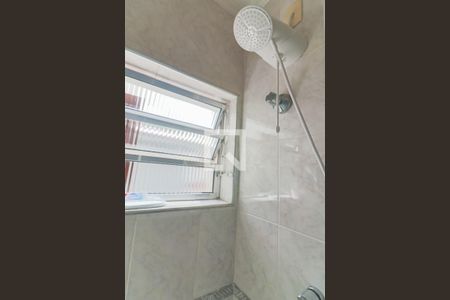 Casa à venda com 200m², 3 quartos e 2 vagasBanheiro 1