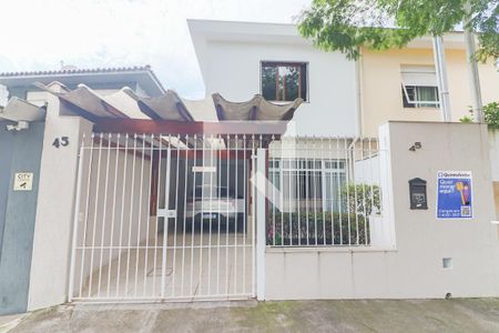 Casa à venda com 200m², 3 quartos e 2 vagasFachada