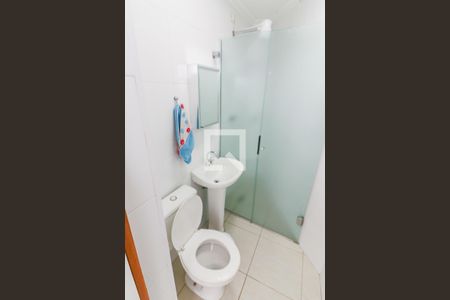 Casa à venda com 200m², 3 quartos e 2 vagasBanheiro Serviço