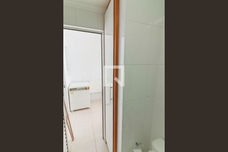 Casa à venda com 200m², 3 quartos e 2 vagasBanheiro Serviço