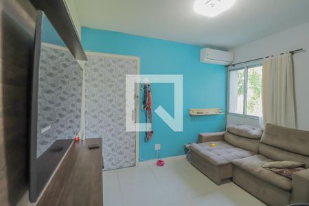 Sala de apartamento à venda com 2 quartos, 45m² em Rio dos Sinos, São Leopoldo