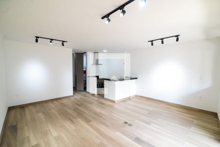 Sala de kitnet/studio à venda com 1 quarto, 50m² em Tijuca, Rio de Janeiro
