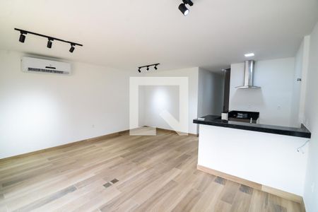 Sala de kitnet/studio para alugar com 1 quarto, 50m² em Tijuca, Rio de Janeiro
