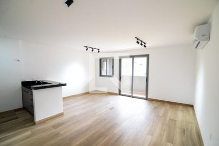 Sala de kitnet/studio para alugar com 1 quarto, 50m² em Tijuca, Rio de Janeiro