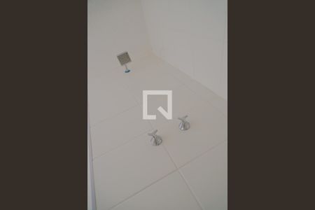 Apartamento à venda com 36m², 1 quarto e sem vaga Apartamento à venda com 36m², 1 quarto e sem vagaBanheiro 1.3