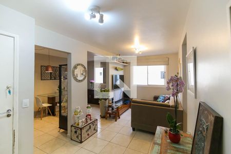 Sala  de apartamento para alugar com 3 quartos, 60m² em Jardim Leonor, São Paulo