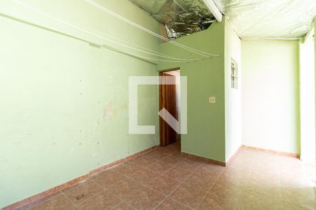Casa à venda com 267m², 2 quartos e 2 vagasLavanderia