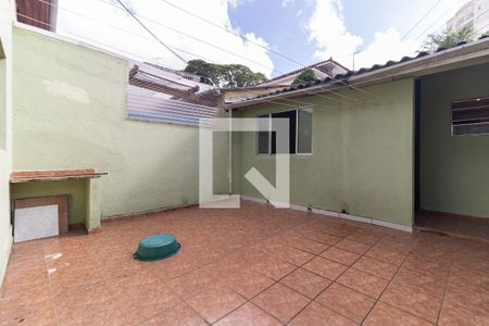 Casa à venda com 267m², 2 quartos e 2 vagasQuintal