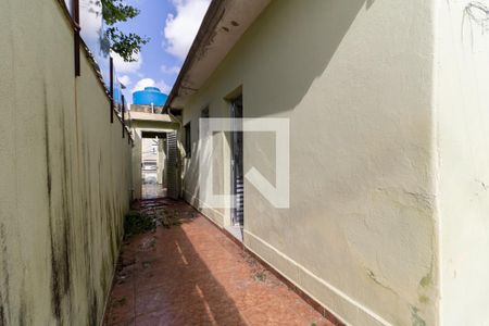Casa à venda com 267m², 2 quartos e 2 vagasCorredor Lateral