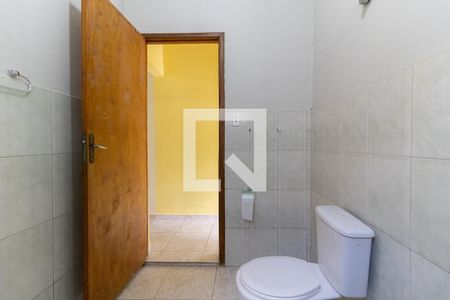 Casa à venda com 267m², 2 quartos e 2 vagasBanheiro Social