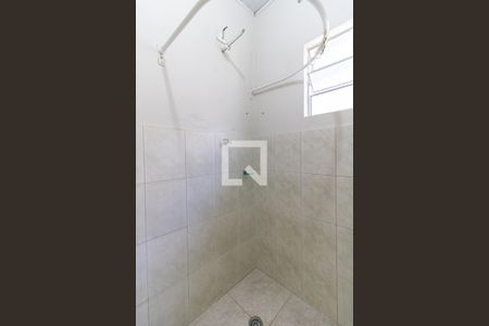 Casa à venda com 267m², 2 quartos e 2 vagasBanheiro Social