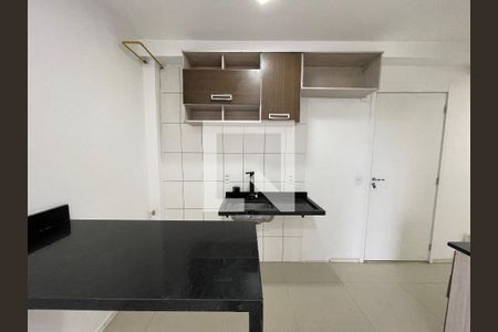 Cozinha de apartamento à venda com 2 quartos, 39m² em Vila Butantã, São Paulo