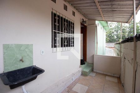Casa à venda com 80m², 2 quartos e 1 vaga Casa à venda com 80m², 2 quartos e 1 vagaLavanderia