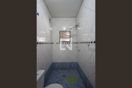 Casa à venda com 80m², 2 quartos e 1 vaga Casa à venda com 80m², 2 quartos e 1 vagaBanheiro