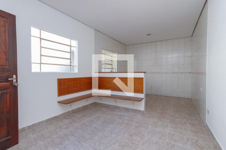 Casa para alugar com 190m², 3 quartos e 2 vagas Casa para alugar com 190m², 3 quartos e 2 vagasCozinha