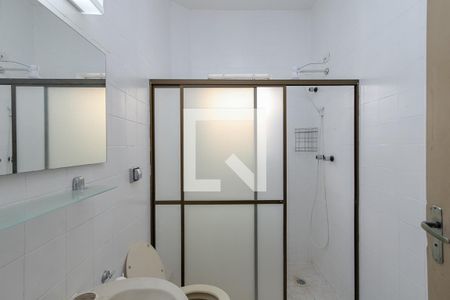 Casa para alugar com 190m², 3 quartos e 2 vagas Casa para alugar com 190m², 3 quartos e 2 vagasBanheiro