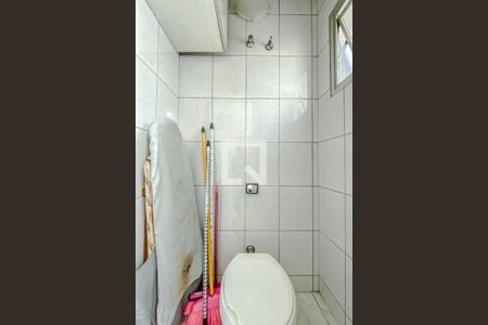 Apartamento para alugar com 110m², 2 quartos e 1 vaga Apartamento para alugar com 110m², 2 quartos e 1 vagaBanheiro de serviço