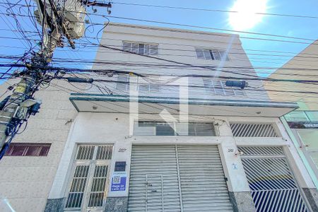 Apartamento para alugar com 110m², 2 quartos e 1 vaga Apartamento para alugar com 110m², 2 quartos e 1 vagaFachada