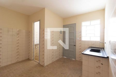 Cozinha de casa de condomínio para alugar com 1 quarto, 72m² em Vila Maria Alta, São Paulo