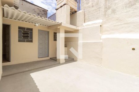 Área de serviço de casa de condomínio para alugar com 1 quarto, 72m² em Vila Maria Alta, São Paulo