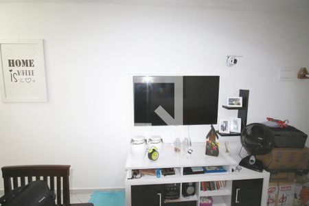 Casa de condomínio à venda com 52m², 2 quartos e 1 vagaSala