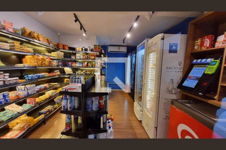 Studio à venda com 38m², 1 quarto e sem vagaÁrea comum