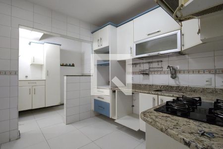 Casa à venda com 103m², 3 quartos e 1 vagaCozinha - Armários