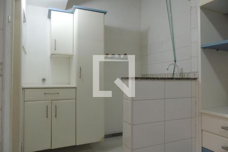 Casa à venda com 103m², 3 quartos e 1 vagaÁrea de Serviço