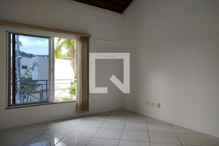 Casa à venda com 103m², 3 quartos e 1 vagaQuarto 3 - Suíte
