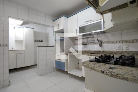 Casa à venda com 103m², 3 quartos e 1 vagaCozinha - Armários