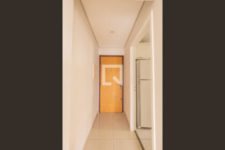 Apartamento à venda com 74m², 2 quartos e 1 vaga Apartamento à venda com 74m², 2 quartos e 1 vagaBanheiro Social