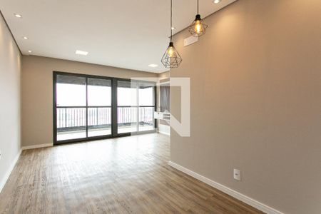 Sala de apartamento para alugar com 2 quartos, 72m² em Vila Esperança, São Paulo