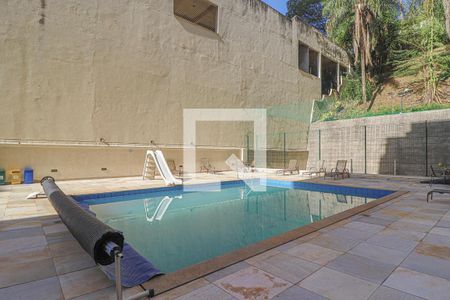 Apartamento à venda com 180m², 4 quartos e 2 vagasÁrea comum - Piscina