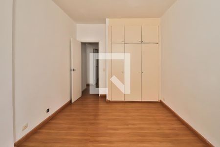 Apartamento à venda com 180m², 4 quartos e 2 vagasQuarto 2