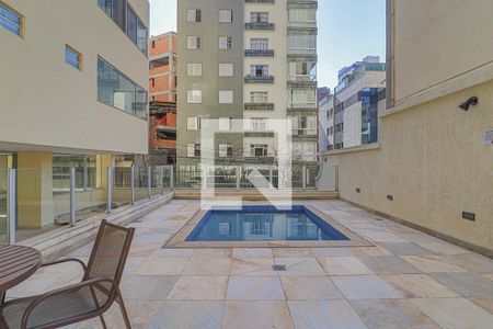 Apartamento à venda com 180m², 4 quartos e 2 vagasÁrea comum - Piscina