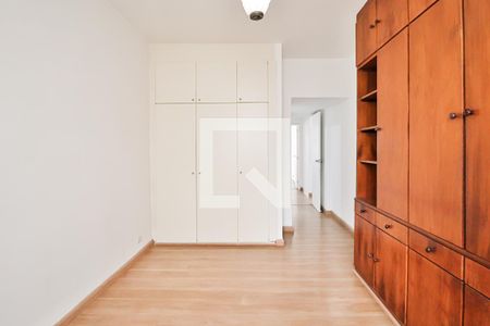 Apartamento à venda com 180m², 4 quartos e 2 vagasQuarto 4 Suíte 