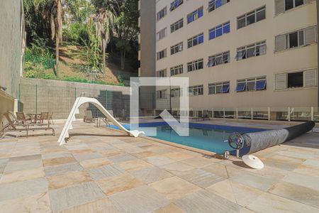 Apartamento à venda com 180m², 4 quartos e 2 vagasÁrea comum - Piscina