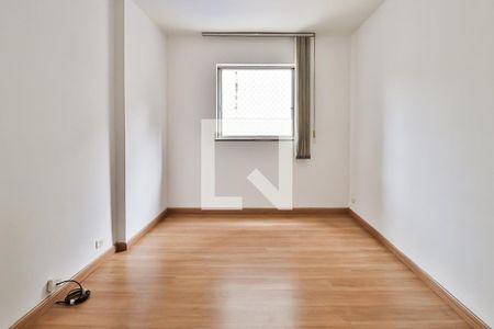 Apartamento à venda com 180m², 4 quartos e 2 vagasQuarto 1
