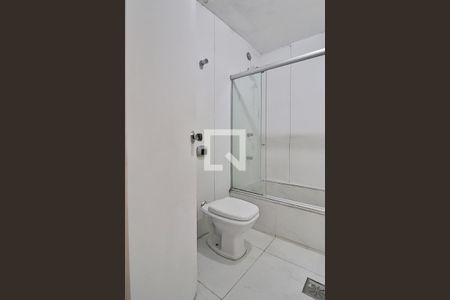 Apartamento à venda com 180m², 4 quartos e 2 vagasBanheiro do Corredor 