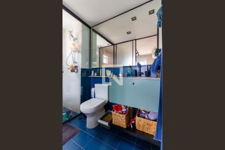 Banheiro de apartamento à venda com 1 quarto, 38m² em Barra Funda, São Paulo