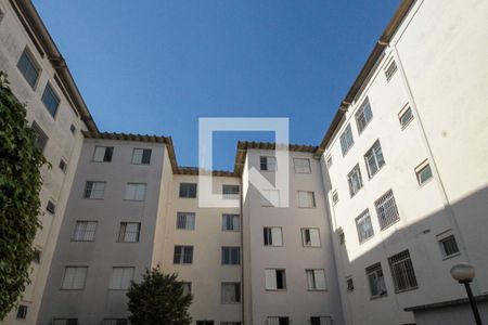 Apartamento para alugar com 55m², 2 quartos e 1 vaga Apartamento para alugar com 55m², 2 quartos e 1 vagaFachada