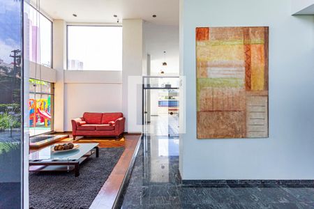 Apartamento à venda com 178m², 4 quartos e 3 vagas Apartamento à venda com 178m², 4 quartos e 3 vagasÁrea comum - Hall Social